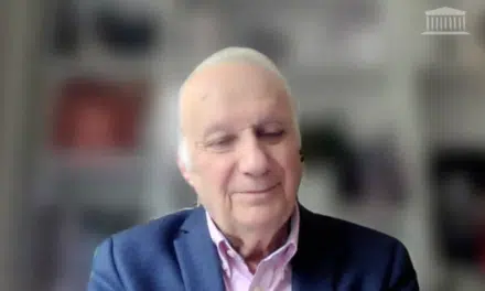 Jean-Marie Cavada auditionné à l’Assemblée Nationale : “TikTok incarne un impérialisme numérique qui met en péril nos enfants”